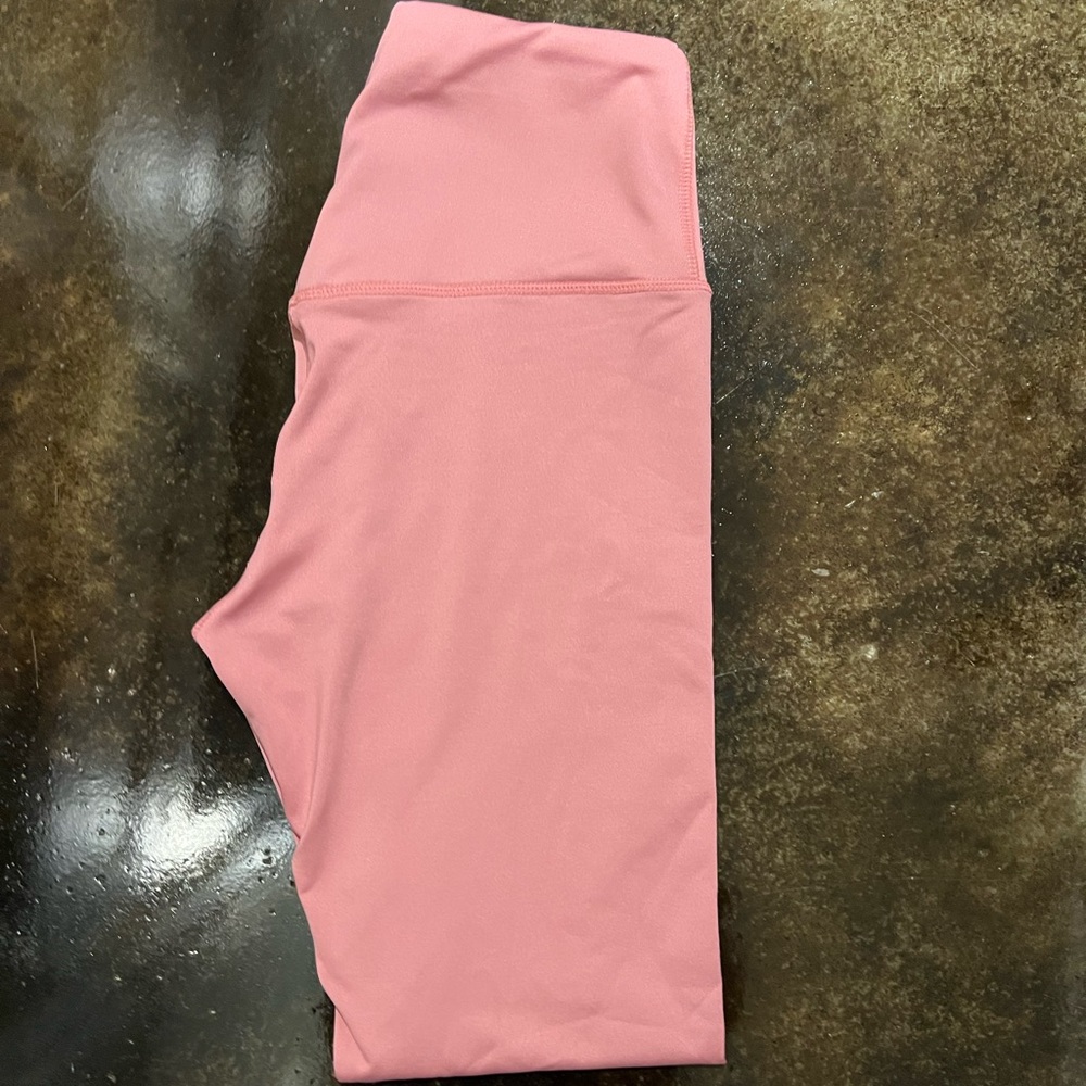 Baby Pink Lulu dupe leggings!